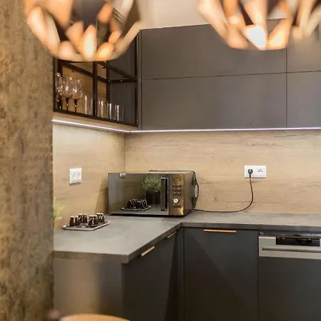 Gold Mandala By Bltn Appartement
